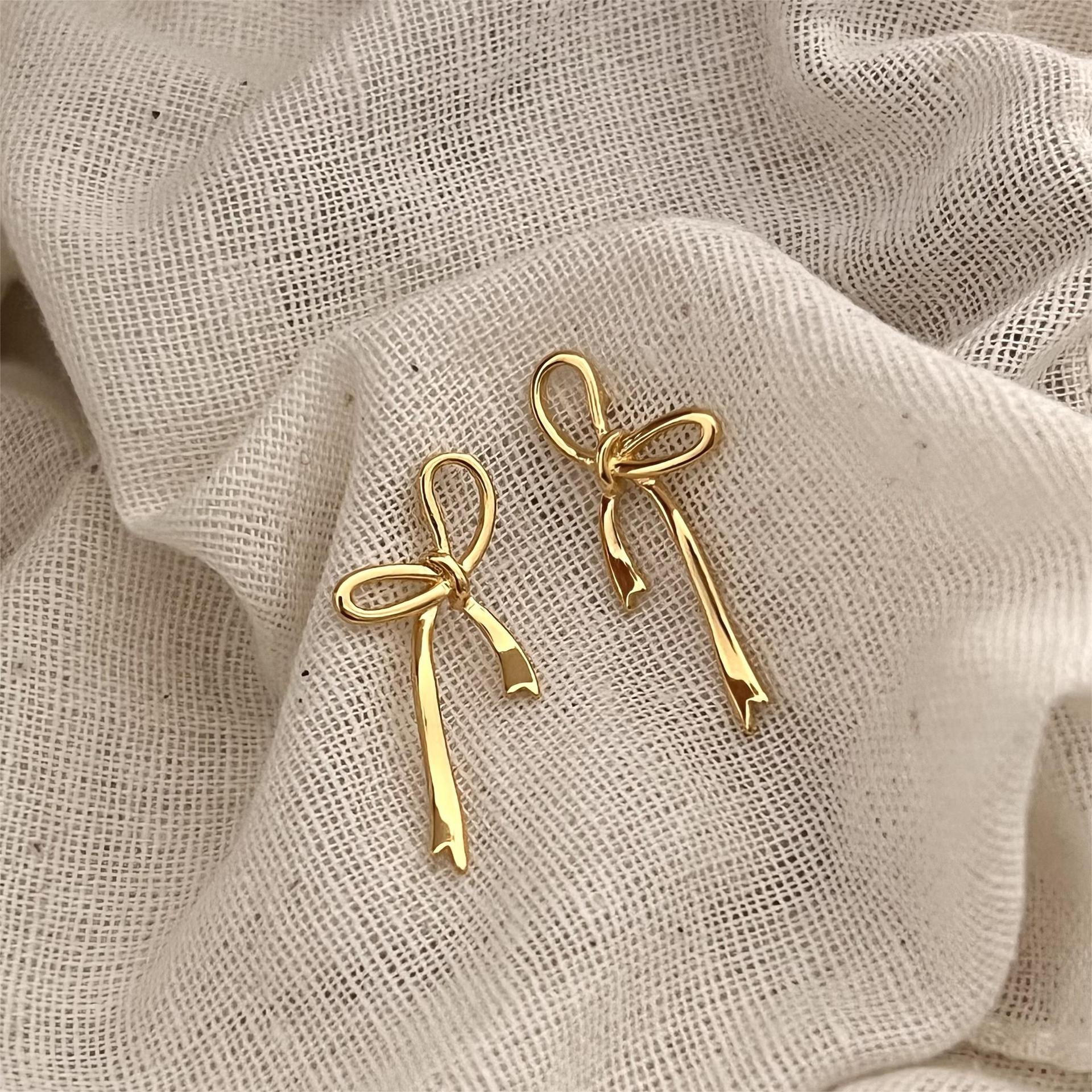 Sterling Silver Bow Knot Ear Studs - My Store