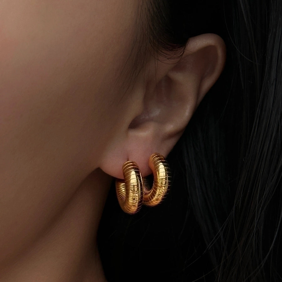 Heliora Gold Ear Studs - My Store