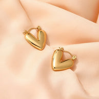 Vintage Gold Heart-Shaped Ear Clips - My Store